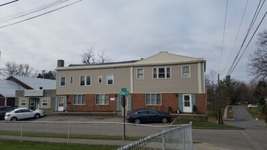 Building Photo - 595 Rock Beach Rd | Apt 1 | 2 BD/1 BA | Ir...