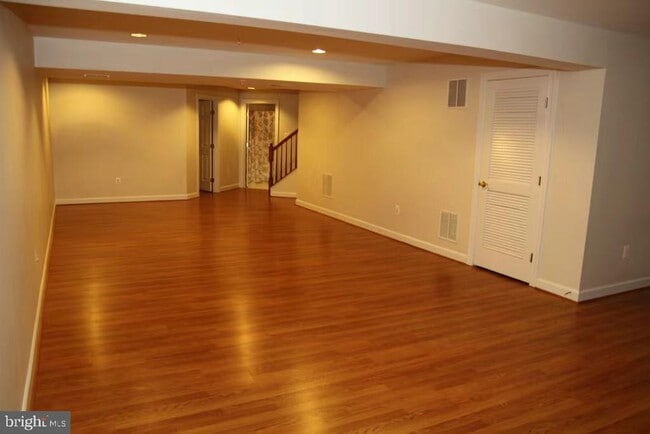Building Photo - 12423 Falconbridge Dr