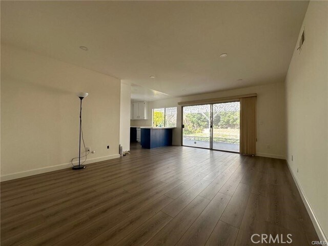 Building Photo - 600 Marek Dr