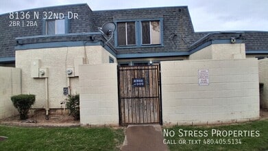 Building Photo - 8136 N 32nd Dr