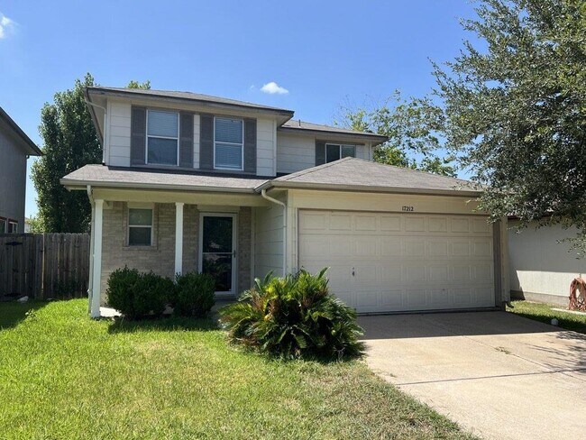 Primary Photo - 17212 Hamilton Point Cir