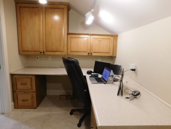 Building Photo - Beautiful Home Located In Indigo Run