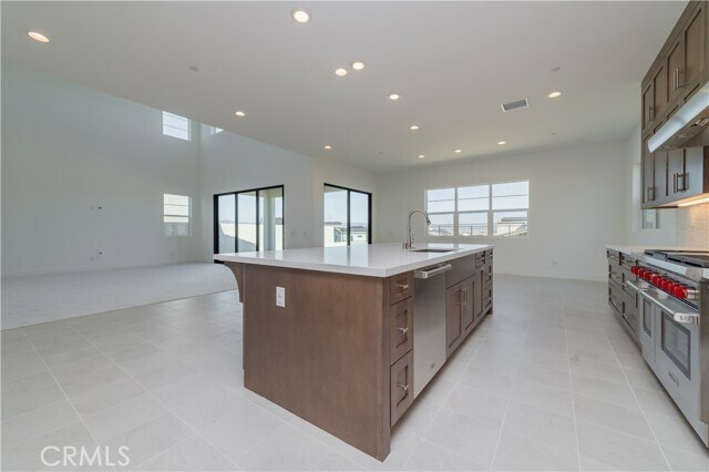 Building Photo - 27562 Juniper Ln