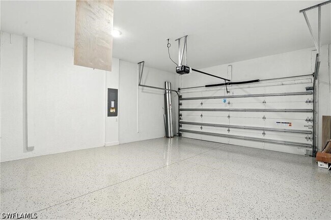 Building Photo - 18301 Terracina Dr