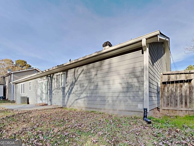 Building Photo - 968 Country Oaks Ct