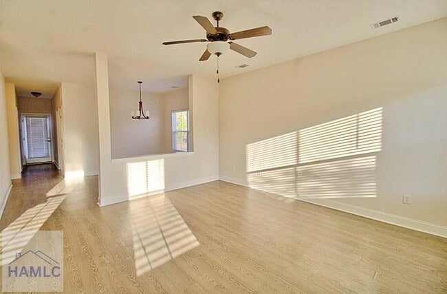 Building Photo - 223 Whipple Ave