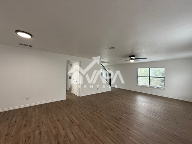 Building Photo - 817 Meadow Peak