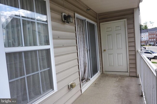 Building Photo - 901 Pine Forest Ln