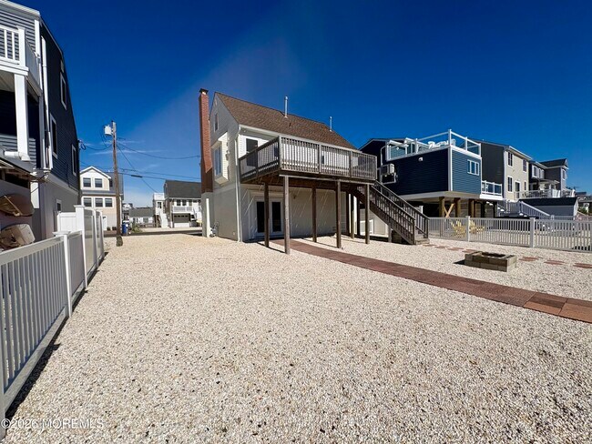 Building Photo - 46 Joshua Dr