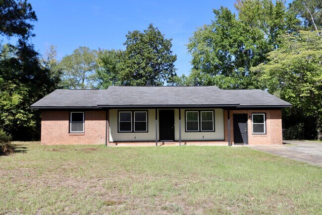 Building Photo - 6 Hilliard Dr