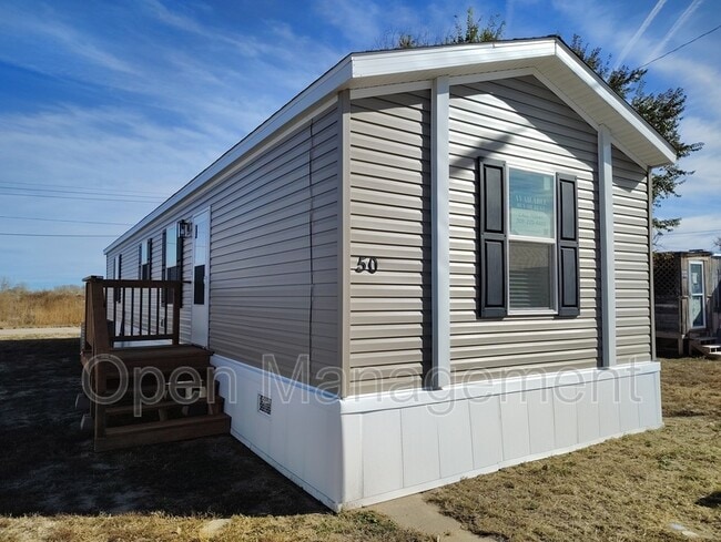 Building Photo - 120 Terry Blvd