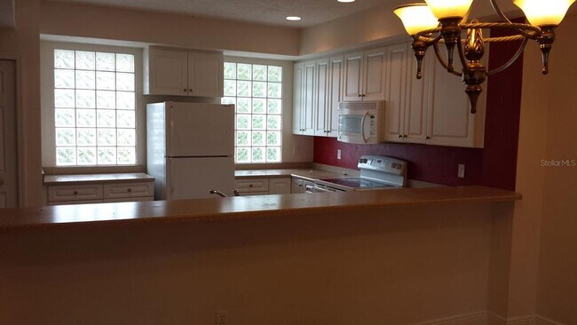 Building Photo - 2602 SW 87th Dr