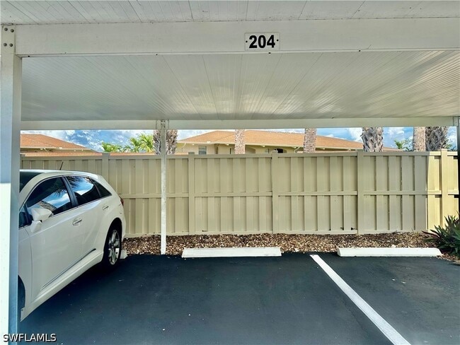 Building Photo - 137 Wading Bird Cir