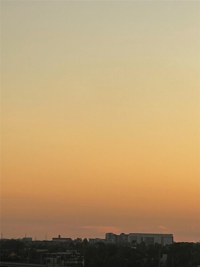 Building Photo - 153 Seabreeze Blvd