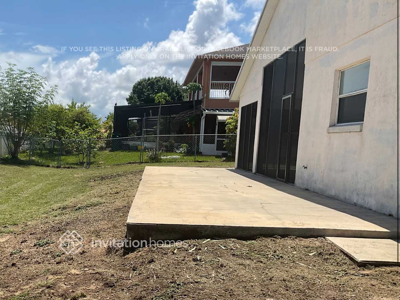 Building Photo - 1437 Bluff Loop
