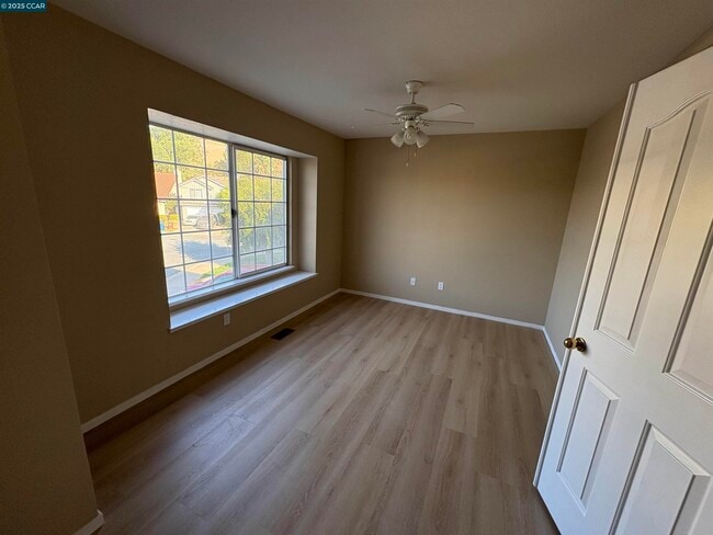 Building Photo - 3524 Liberty Ct