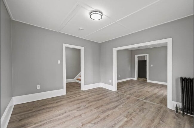 Building Photo - 5-6 Monteleone Place