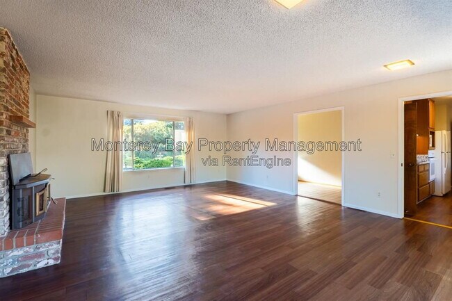 Building Photo - 27045 Meadows Rd