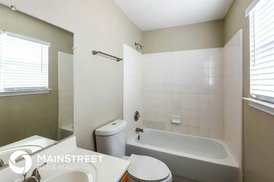 Building Photo - 11 Basin Elm