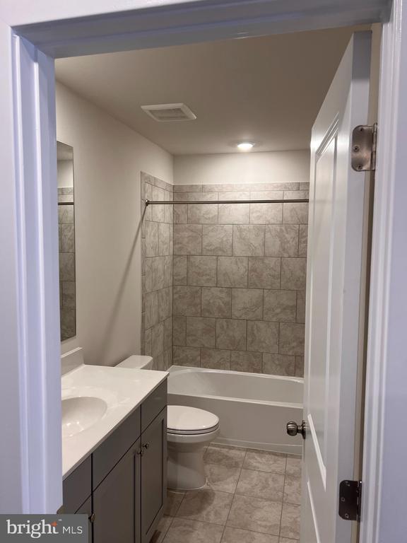 Building Photo - 13927 Anderson Gdn Rd