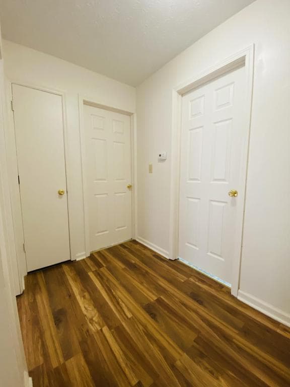 Building Photo - 978 Villa Dr