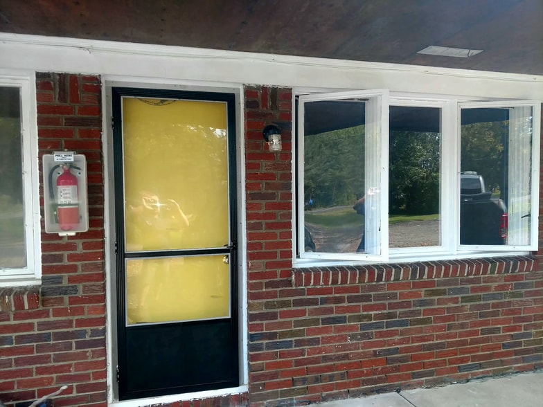 Outside - 7555 Southwestern Blvd