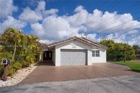 Building Photo - 1457 SW 136th Pl