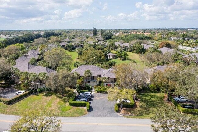 Building Photo - 13334 Polo Club Rd