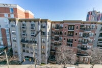 Building Photo - 1803 Broadway