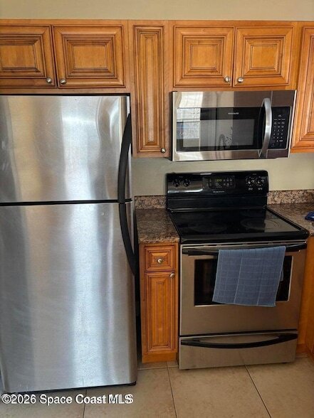 Building Photo - 1801 Island Club Dr