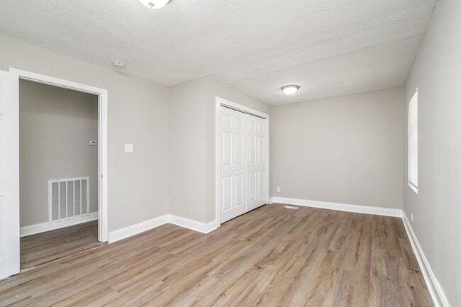 Building Photo - 3406 McPherson St