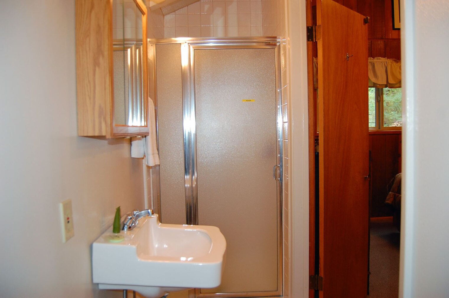 Building Photo - 8005 Cedar Cir