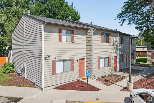 Building Photo - Kipling Townhomes