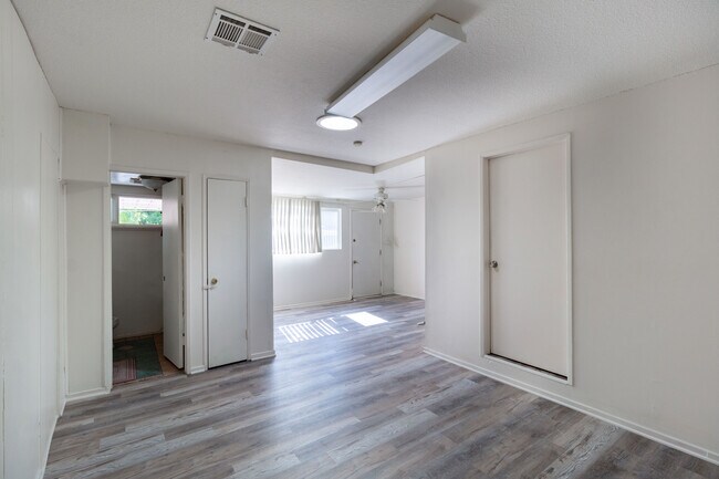 Building Photo - 6340 Wilbur Ave