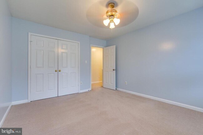 Building Photo - 7107 Dudrow Ct