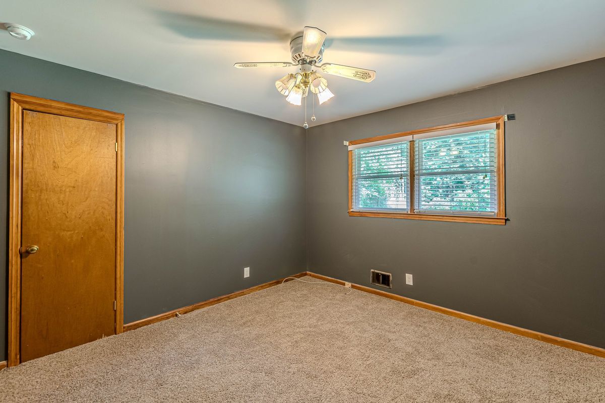 Building Photo - 3920 Cliftondale Pl