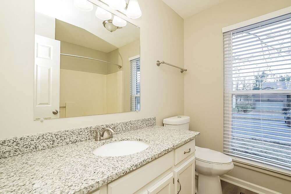 Building Photo - 101 Digby Ct