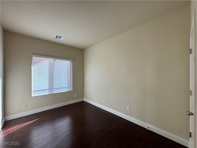 Building Photo - 2640 Courgette Way