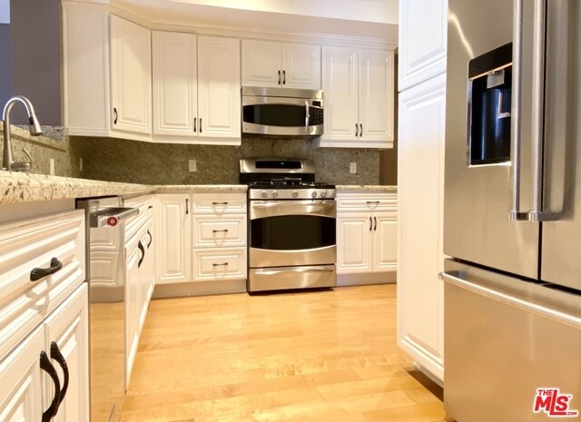 Building Photo - 1530 Centinela Ave