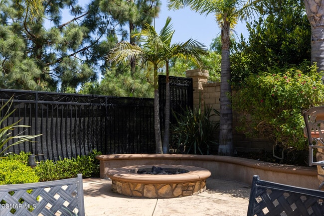 Building Photo - 1508 Warmsprings