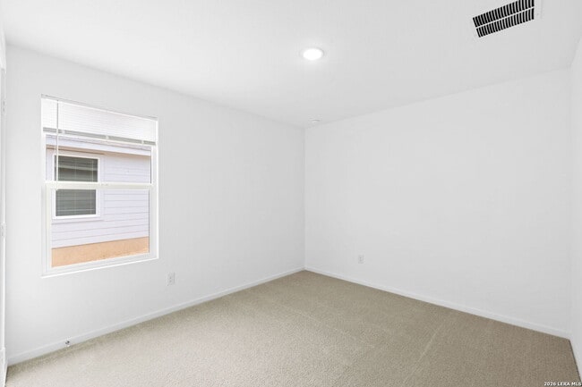 Building Photo - 3913 Glade Crk
