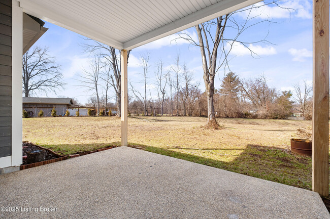 Building Photo - 9203 Harvester Pl