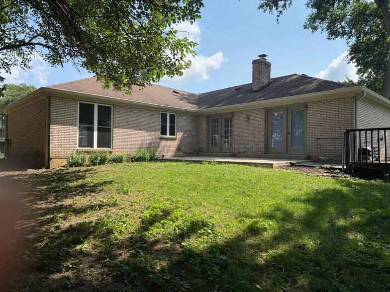Building Photo - 3661 Riva Ridge Dr