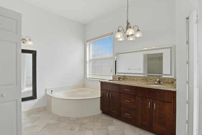 Building Photo - 17170 SW 49th Pl