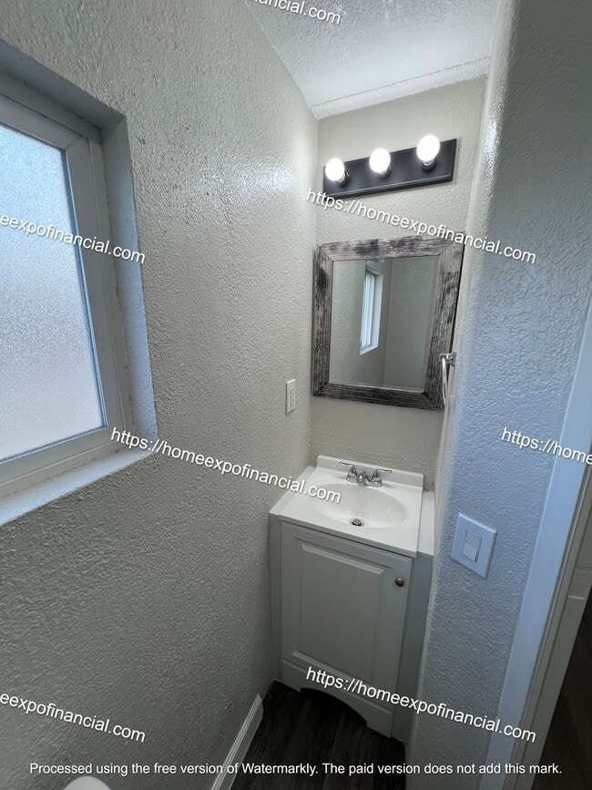 Building Photo - Nice Home For Rent