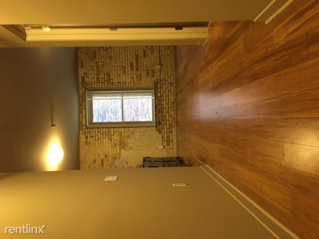 Building Photo - 100 Commerce Ave SW