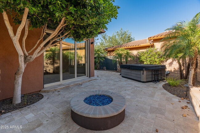 Building Photo - 12073 W Desert Mirage Dr
