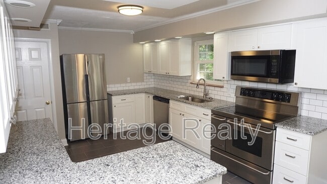 Building Photo - 529 Bardon Rd NW