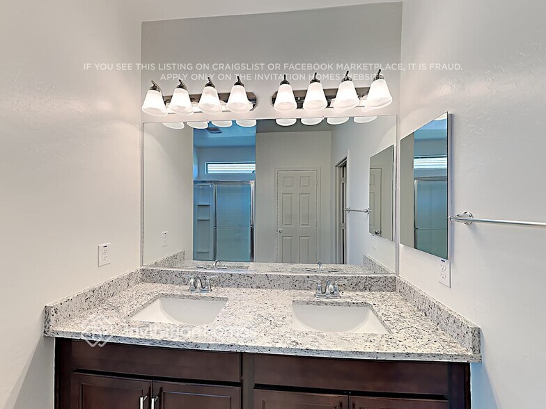 Building Photo - 17930 W Villa Chula Ln