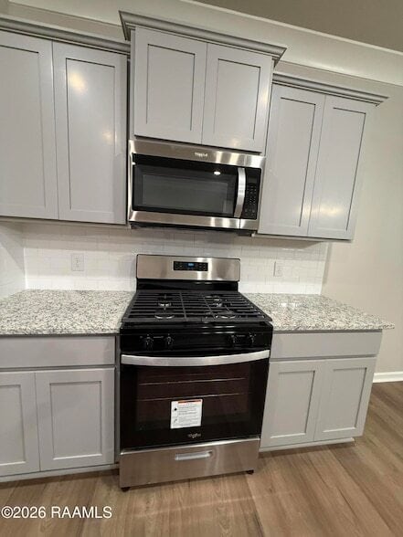 Building Photo - 401 Eastwood Dr